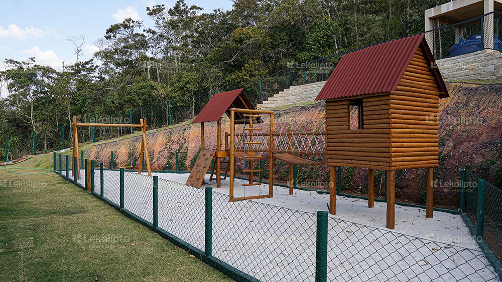 Playground de Madeira Modelo 06